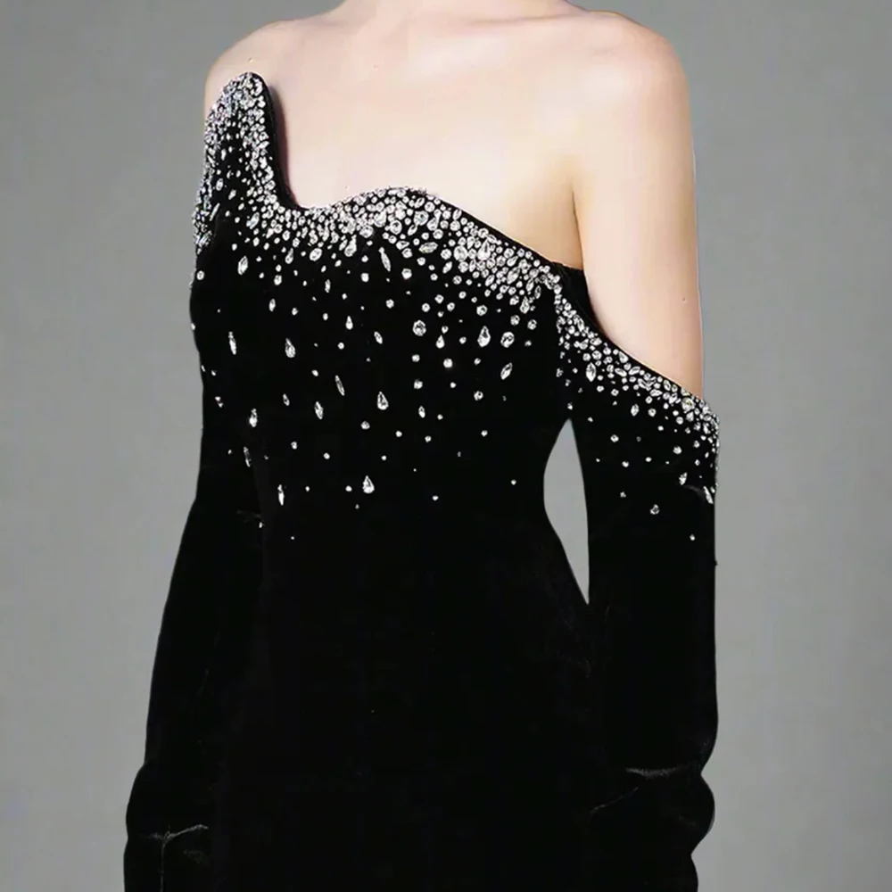 Vestidos de Noche negros de corte a para mujer, vestido de fiesta de manga larga hasta el tobillo con hombros descubiertos, vestidos personalizados drapeados con cristales a la moda