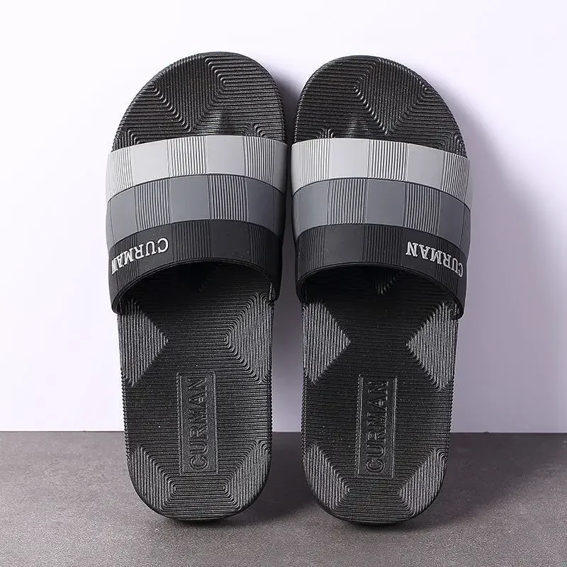 Bathroom Shiatsu Sabot Men\'s Shoe Platform Soft Slides Cheap Shoes Korean Style Original 2024 Fashion Fun Style Male Slipper