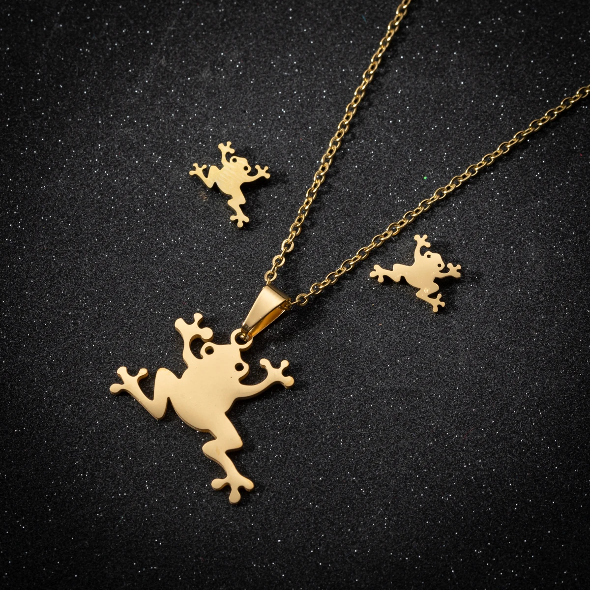 Luxury Designer Golden Jewelry Set For Women Frog Animal Stainless Steel Pendant Necklace Lot Gothic Accessories Joyas Mujer