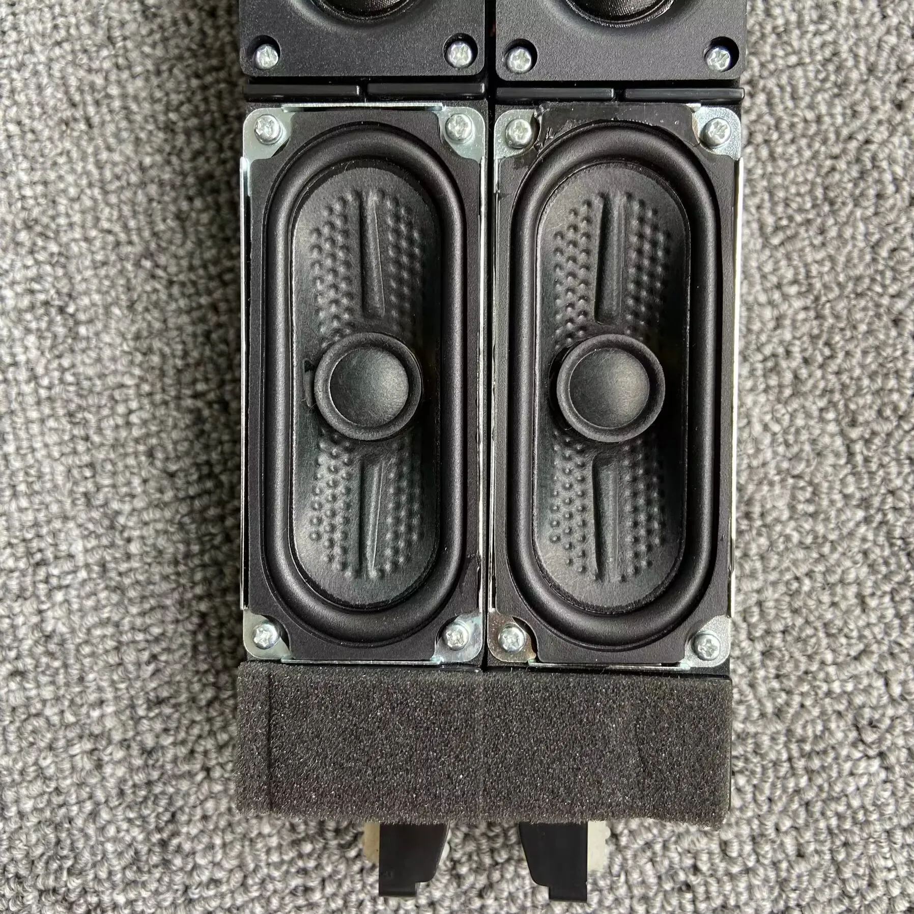 مكبر صوت محيطي بتردد ، مكبر صوت معدات عالي الجودة ONKYO ، اتجاهين