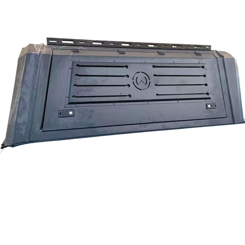 Convient aux pick-up 200 à trois portes, avec une couverture haute multifonctionnelle en acier au manganèse, la couverture en fer est du côté du coffre arrière.