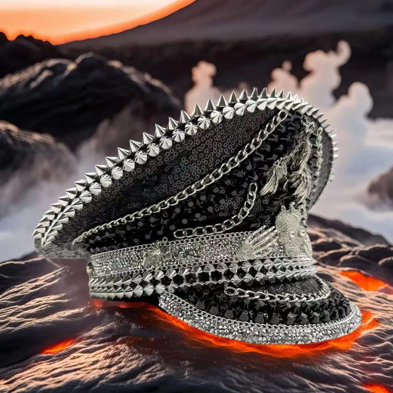 قبعة كابتن بسلسلة Steampunk سوداء من HongLuan مصنوعة من حجر الراين لمهرجان الهالوين للنساء، وإكسسوارات عسكرية عتيقة وقبعة عسكرية