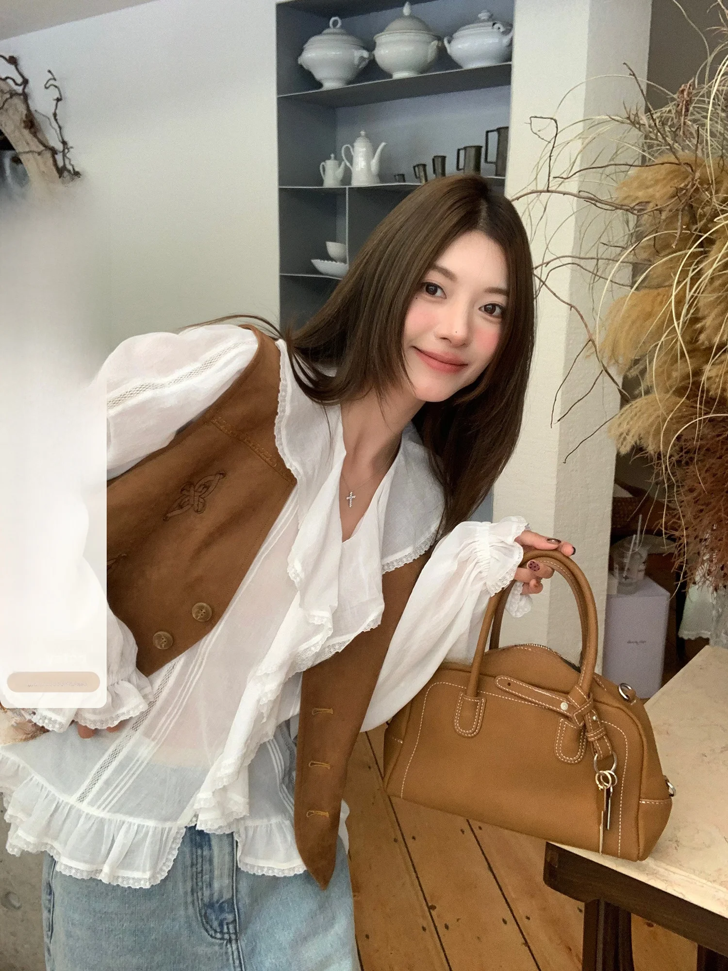 

Heavy-Work Suede Vest Dental Guard Large Wang Ro Tea Tea Sle Commute V-Ne Regular Length Single Button Pure Color Pol...