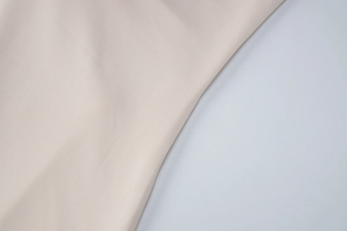 Hugcitar Damen Elegantes Neckholder-Minikleid, Ärmellos, Rückenfrei, Bandage-Stil, Sexy, Modische Kleidung für Geburtstagsfeier und Urlaub – Detail 7