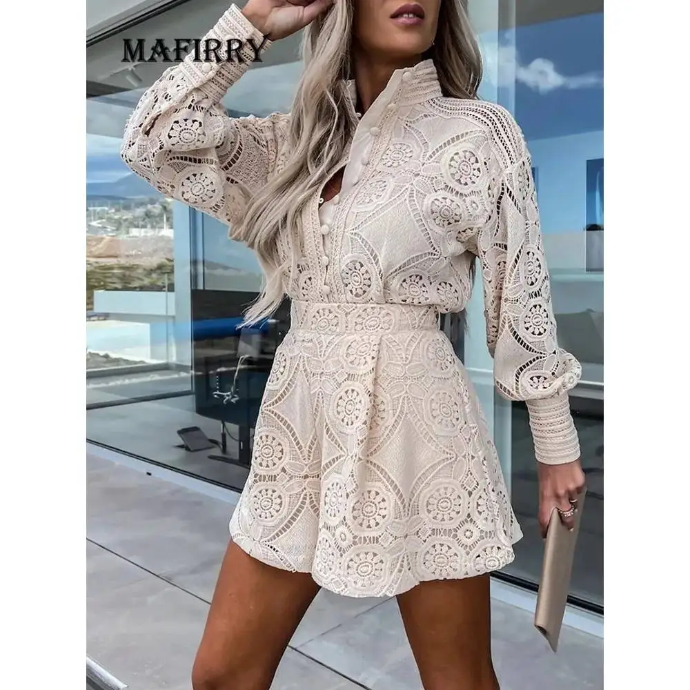 

Элегантный офисный костюм с кружевными вставками и вырезами, модный комплект для женщин среднего возраста, зимний сезон