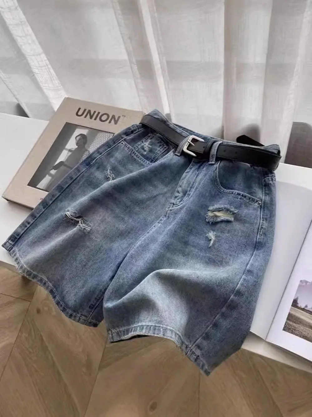 New Summer Solid Color Woman Shorts Simple Design High Waist Slim Fit Hole Ripped Five Points Pants Trendy Women's Shorts
