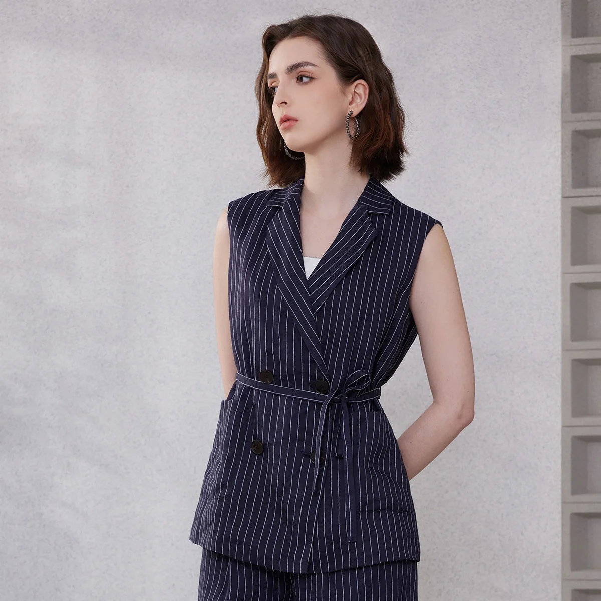 K2090L Dames 100% Ramee Casual Vest Middellang Comfortabel Modieus Licht Luxe Dameskleding