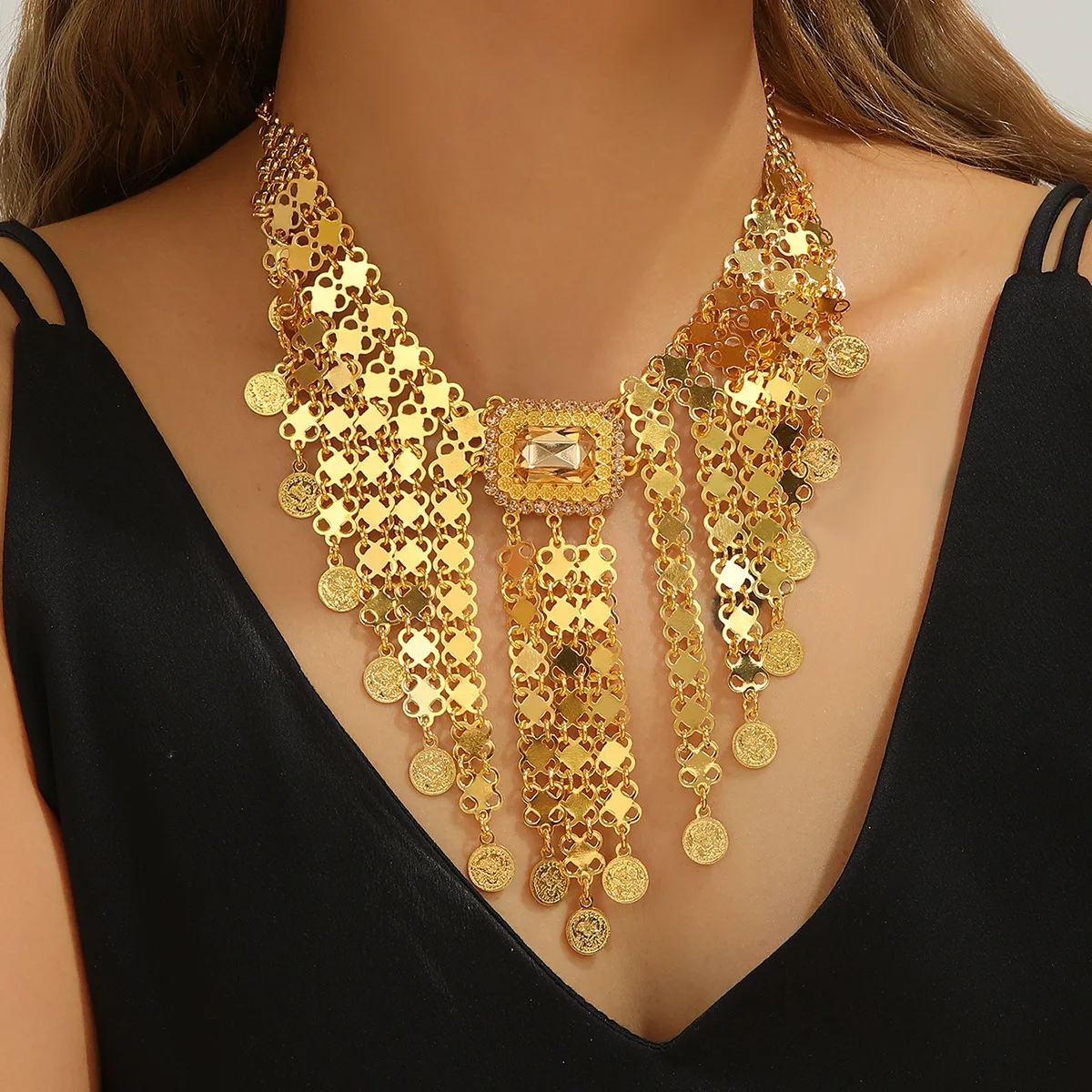 Bohemian Style Gold Flower Pendant Necklace For Women Fashionable Ethnic Kurdish Turkey Bride Wedding Party Female Accessory