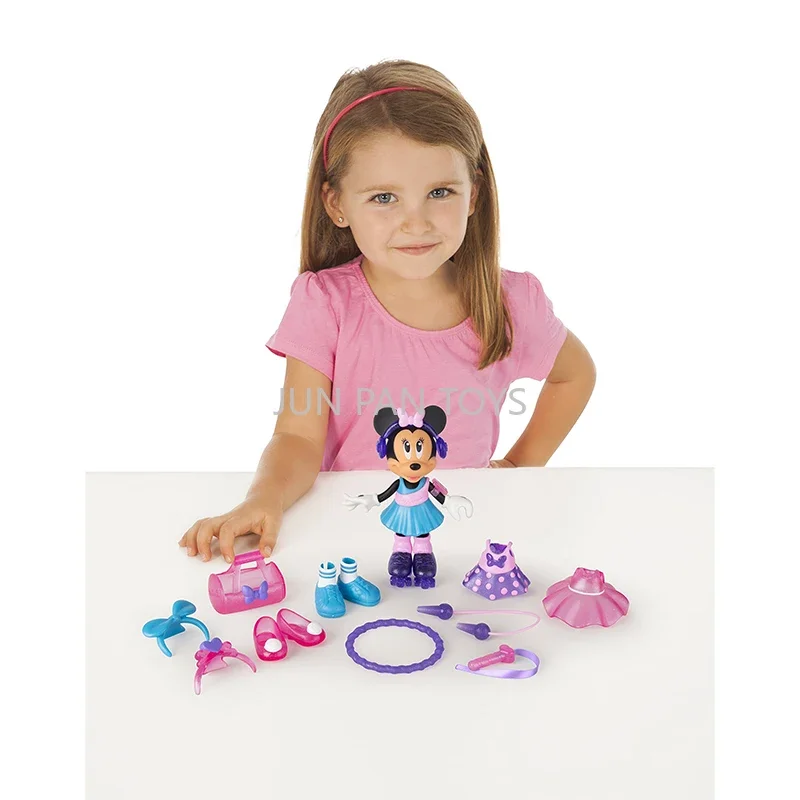 Disney Minnie Fashion Fun Beach Schönes Fitnessstudio Fun Jet Set Modepuppe mit 12+ Zubehör Cartoonfigur Kinderspielzeug 1Stk