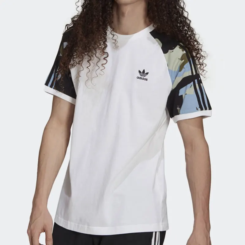 

Мужская футболка Adidas Genuine с тремя полосками и короткими рукавами H13486