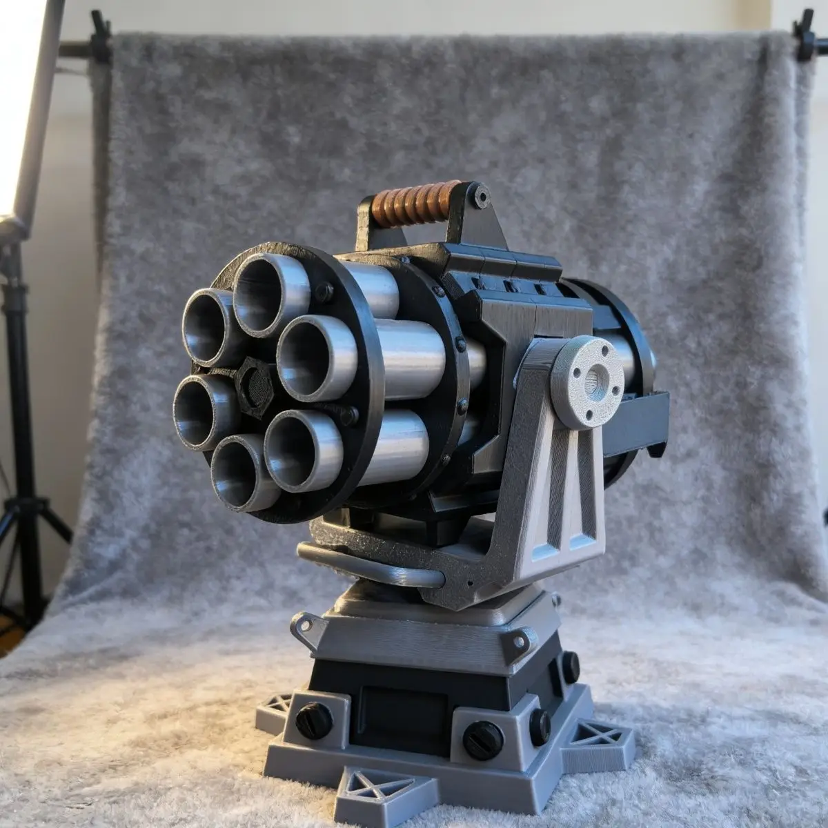 3D Printed Gatling Pen Holder Six-Barrel Desktop Organizer Gift for Men Creative Mechanical Ornament