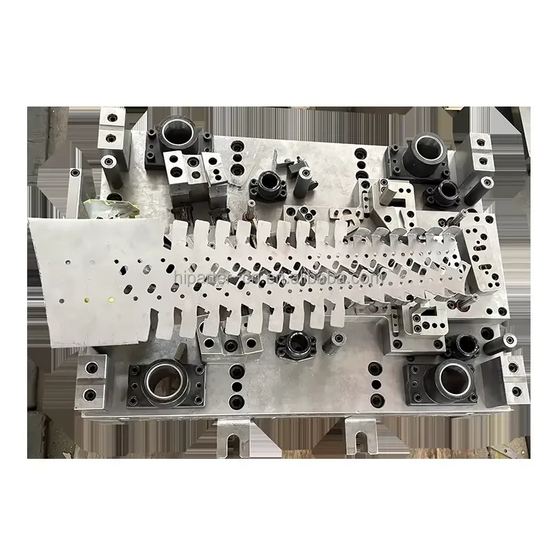 Made in China Progressive Stamp Dies for Caster Brackets Supports Bending Punching Holes Stamping Die for Sheet Metal Press