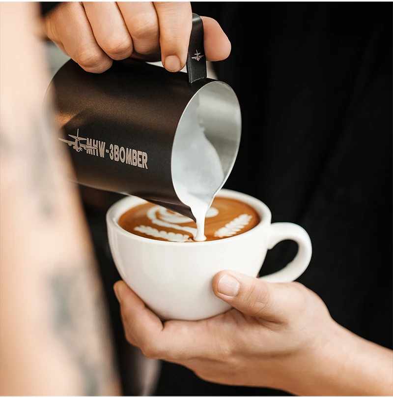 MHW 3BOMBER 400/700 ml Milchaufschäumkrug Dampfgarer Tasse Große Kapazität Milchschaumkrug Milchdampfende Latte Werkzeuge Kaffeezubehör – Detail 17
