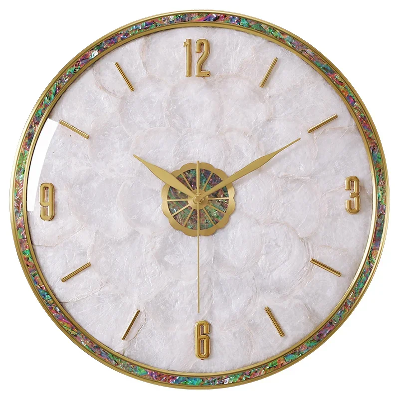 Brass wall clock Modern simple silent clock Home living room Quartz clock Creative round decorative watch Wall