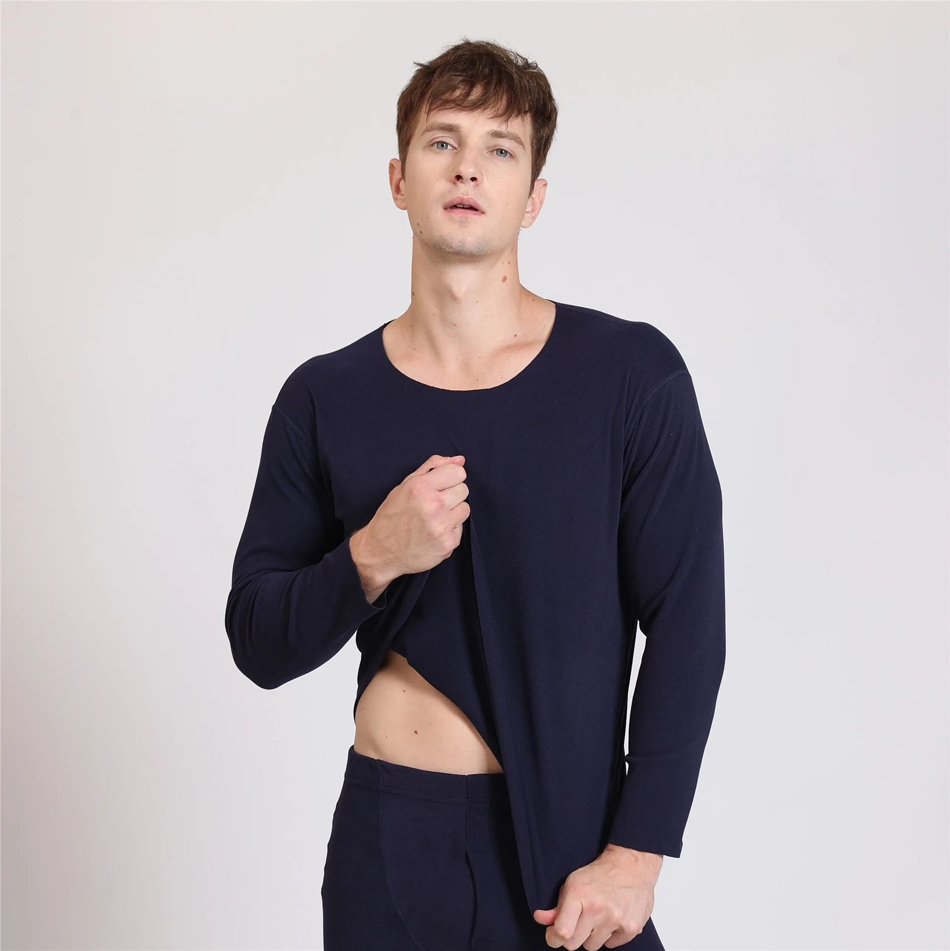 1pcs Autumn Winter Seamless Men\'s Long-sleeved Thermal Underwear Man Plus Size Round Neck Thin velvet Autumn clothes Tops XL-7XL