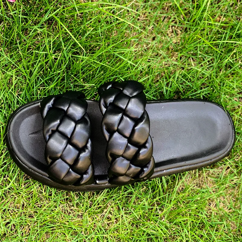 Fashionable summer slippers outdoor platform anti slip home herringbone slippers beach women's slippers sandals indoor and