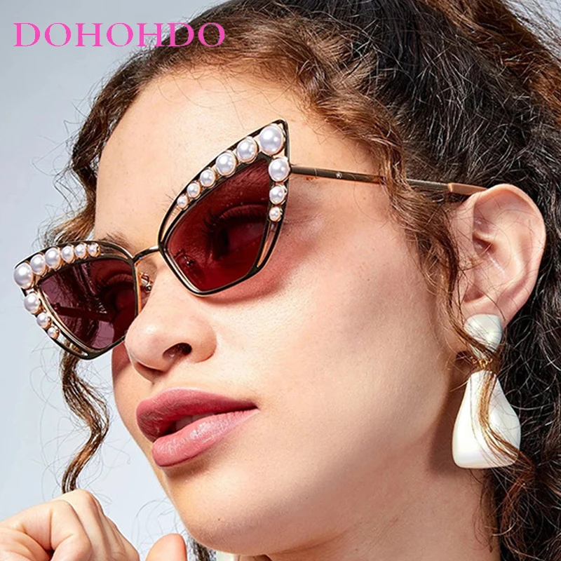 

Luxury Brand Designer Hollow Pearl Triangle Cat Eye Sunglasses Women Female Popular Sun Glasses Vintage Metal Punk Shades UV400