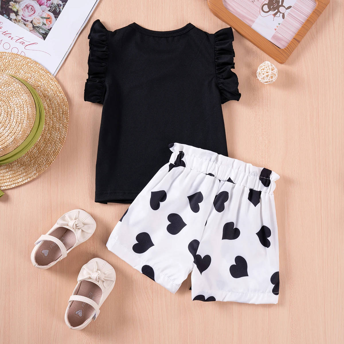 Summer Baby Set Cute Girl Sweet Solid Color Flying Sleeve+Love Pattern Shorts Set, Summer Cool Home Casual Clothing