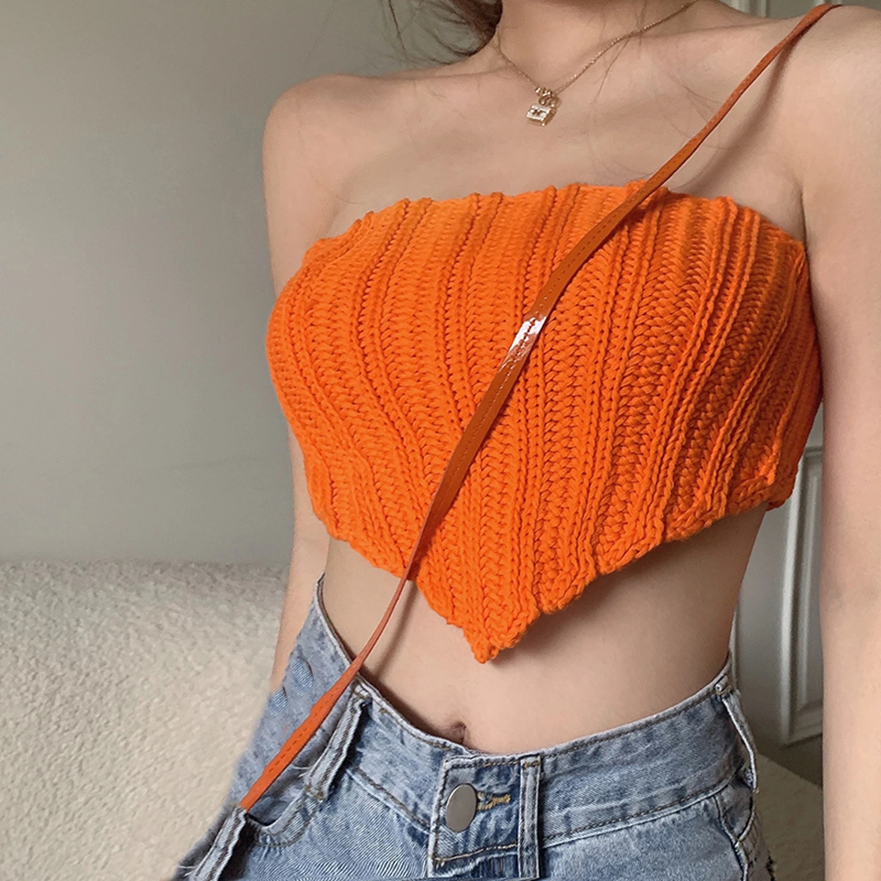 Y2K Women's Knit Bandeau Crop Tops Strapless Sleeveless Sexy Sweet Solid Color Hanky ​​Hem Tube Tops