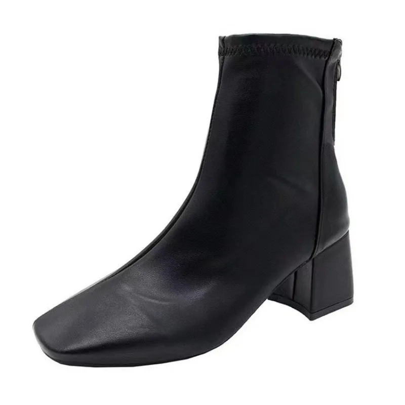 Bottes courtes minimalistes de style européen et américain pour femmes, tête carrée, fermeture à glissière arrière, talon moyen, style polyvalent, nouveau, 2023