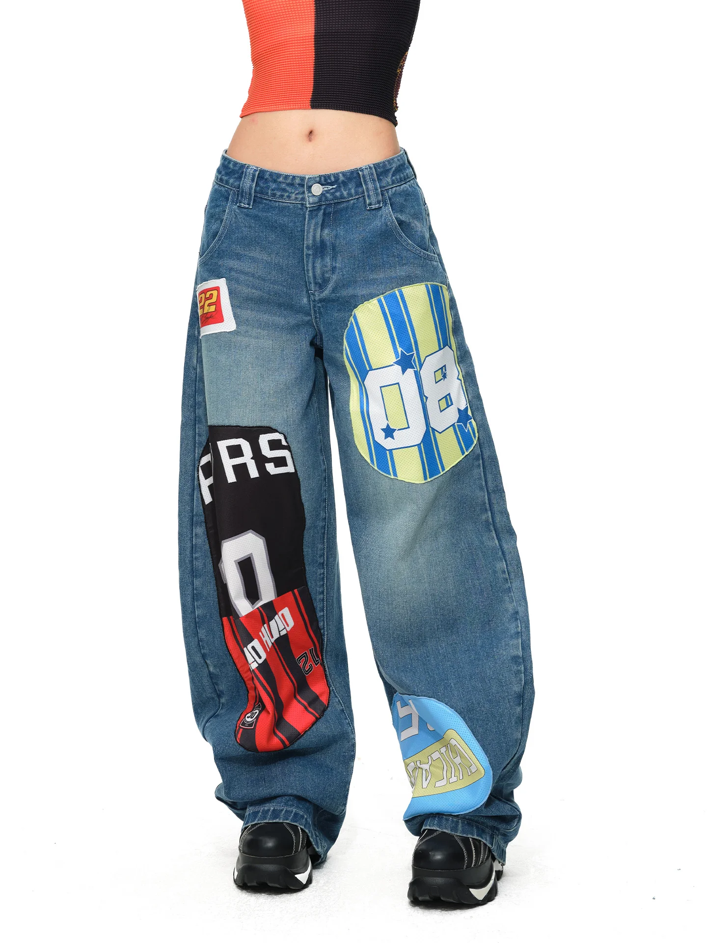 

Джинсы из хлопка с эффектом потертости, синие, в стиле пэчворк, свободного кроя, винтажный стиль, весенняя коллекция, молодежные, с натуральной талией, на пуговицах