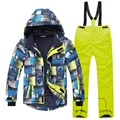 Grey-Yellow