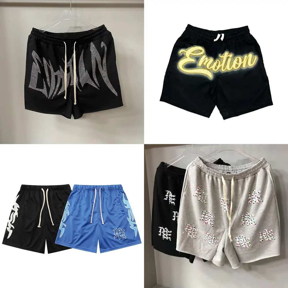 

Уличная одежда смешанного эмоциона, полноцветные джоггеры со стразами, летние шорты, мужские широкие повседневные мешковатые свободные брюки длиной до колена