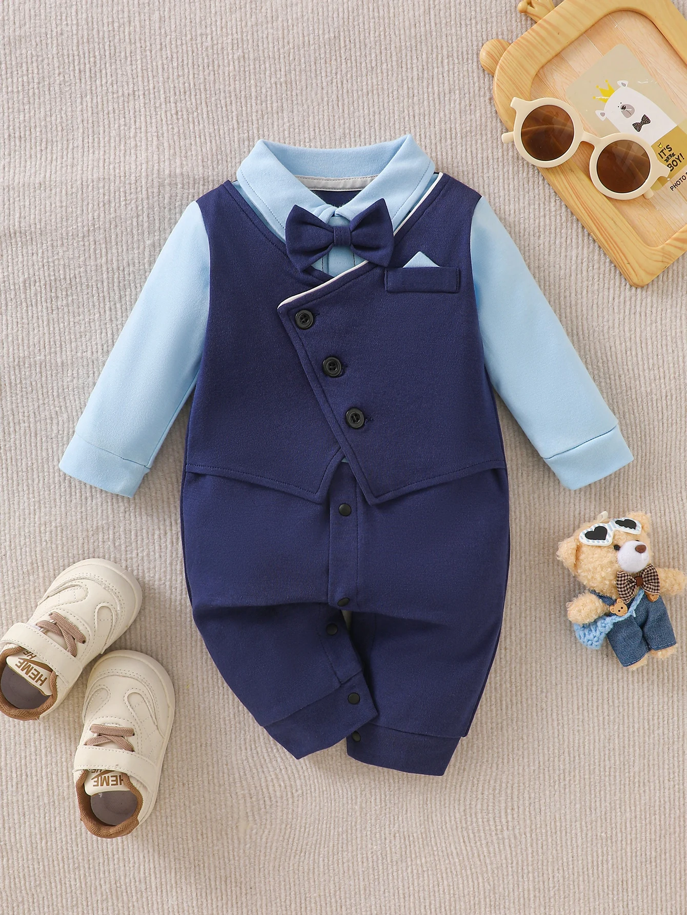 IURNXB Baby Boy Gentleman Suit Romper One Piece Formal Outfit Bow Tie Infant Long Sleeve Jumpsuit Wedding Birthday Party 1-18M