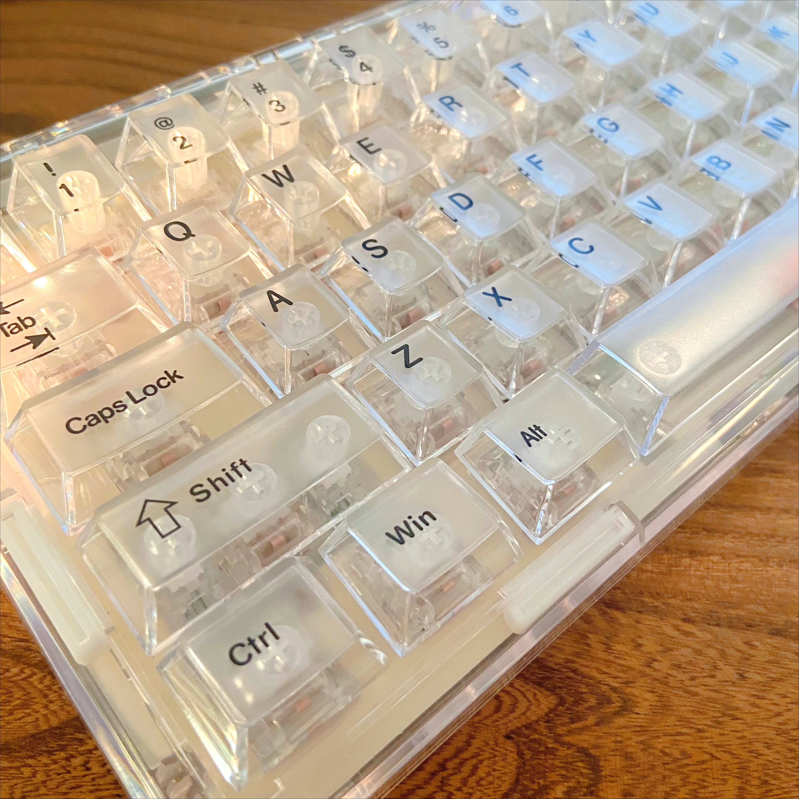 Keycaps PC Transparent Top with Frosted Finish Cherry Profile Keycaps Gaming Mechanical Keyboard Key Caps 60 70 80 90 100 Layout