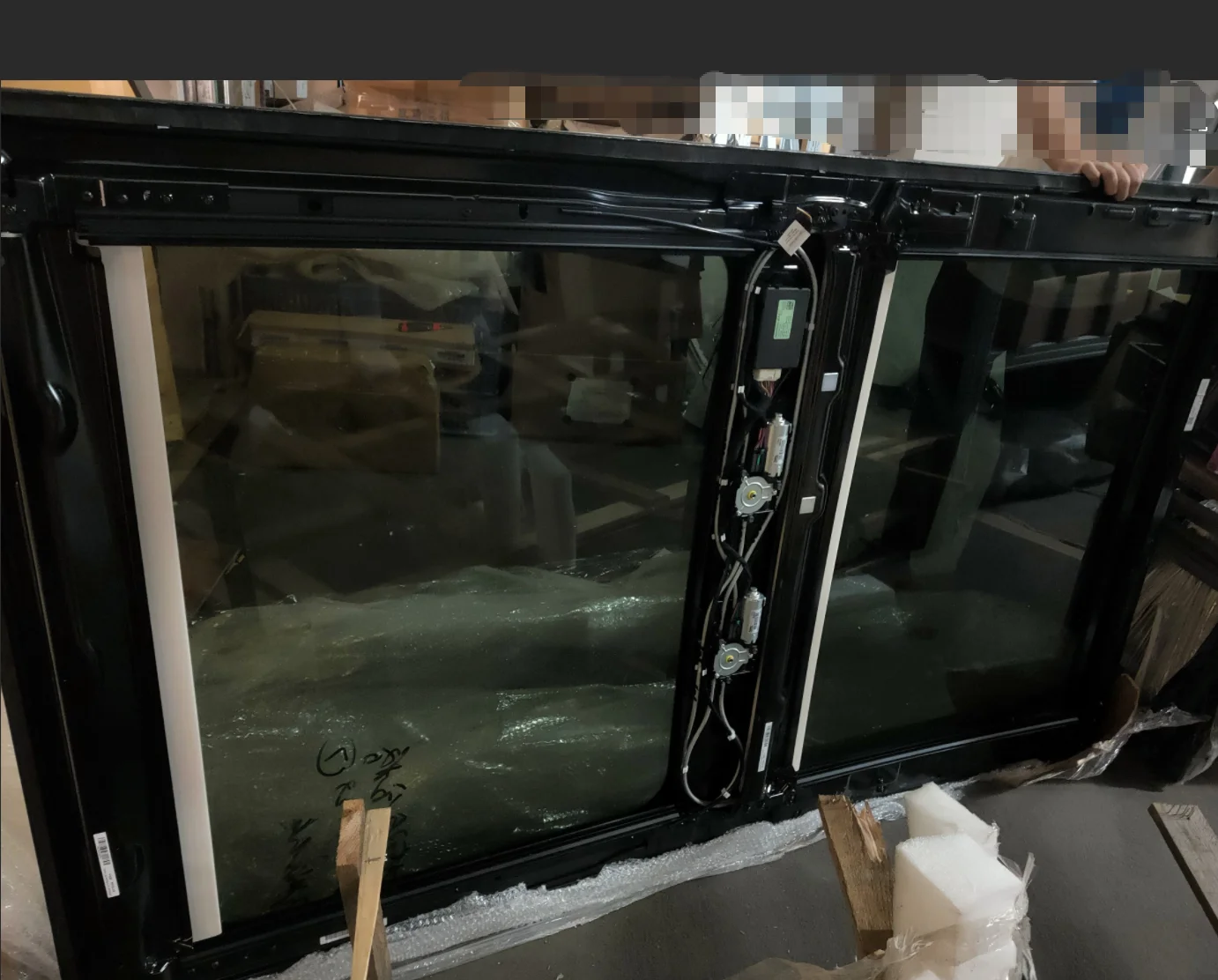 تعديل تلقائي لنافذة سقف السماء الأصلية لسيارة Mercedes W447 V250 V Class Sunroof #4