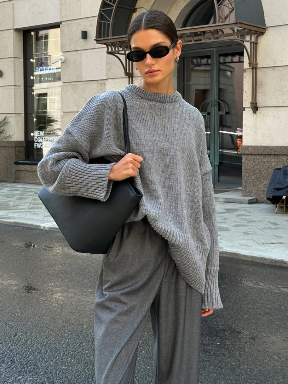 

New in Autumn Winter Retro Fashion Knit Women's Sweater Loose Elegant Pullover Long Sleeved Tops Female Clothing Outerwears