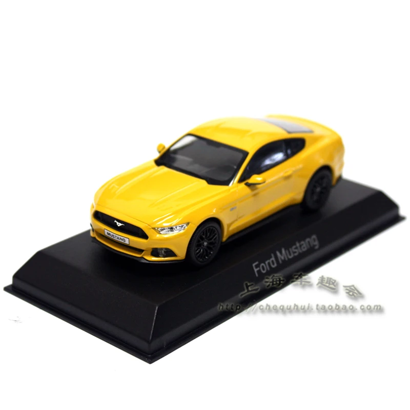 

Diecast 1:43 Scale Ford Mustang Alloy Car Model Collectible Toy Gift Souvenir Display Ornament