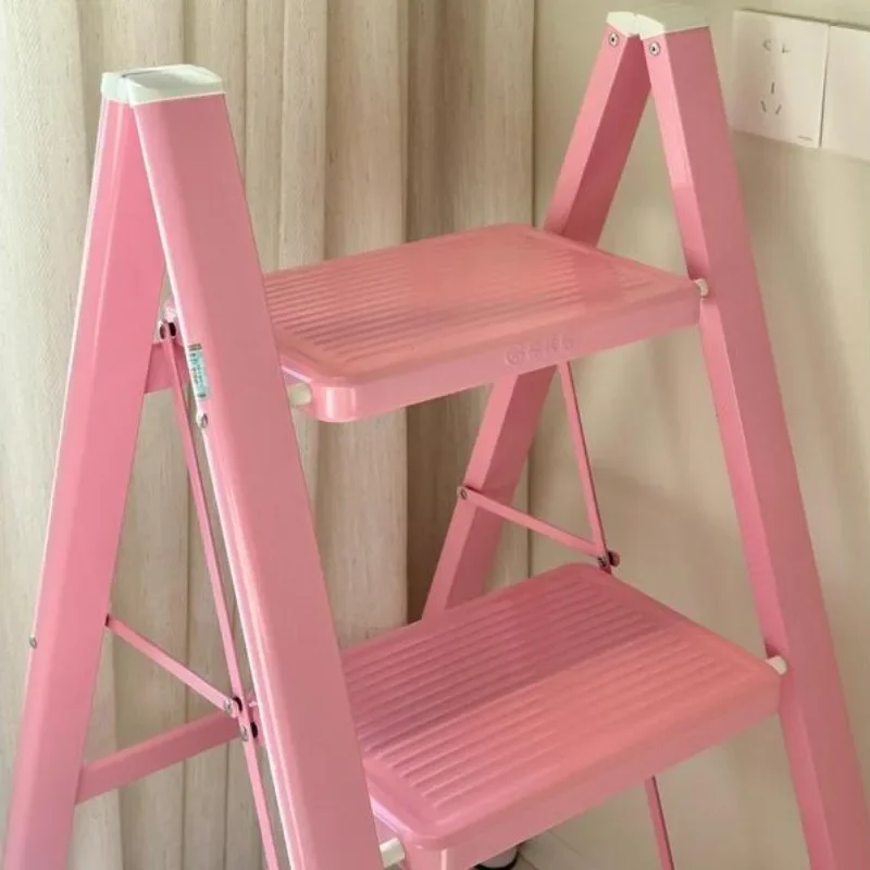 F1 Sakura Pink Folding Step Ladder, Anti-Slip A-Frame, Thickened Four-Step Ladder, Stable Home Use Stepladder with Pink Design