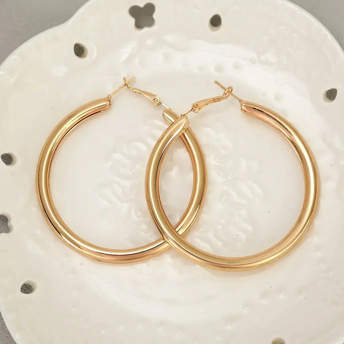 2024 New Hollow Thick Loop Large Circle Hoop Earrings For Women Men Classic Gold Color Round Piercing Earring Fashion Jewelry
