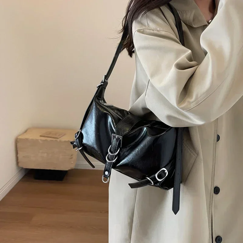 Simplicity High-capacity Shoulder Bags Advanced Sense Ladies Bags on Sale 2024 Fashion Autumn New Fashion Shoulder Bag