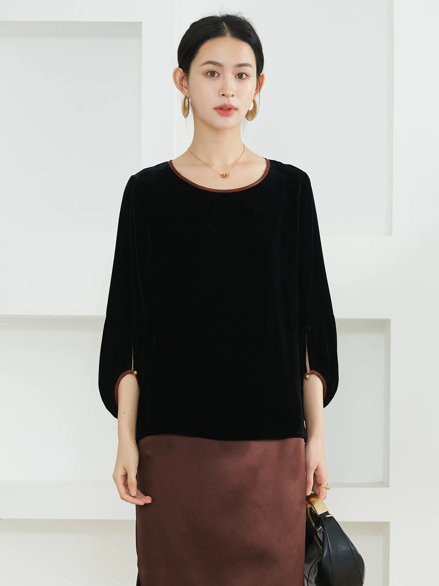 

Loose Silk Top round Ne Lantern Sve Cloud Silk Velvet Patchwork Spring Women's Faion Design Original Straight Cut Long...