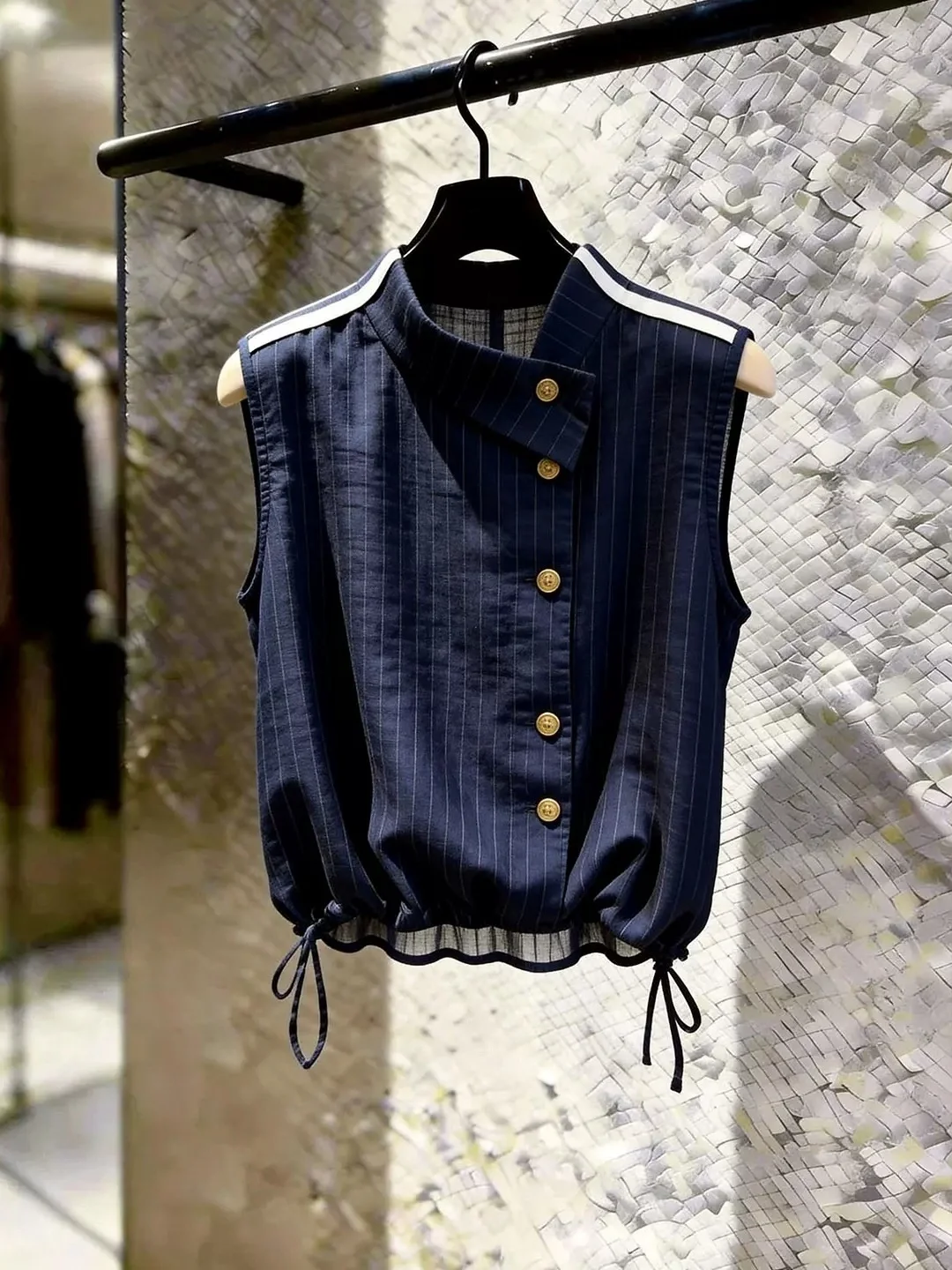 Fashionable Striped Vest Single Button Design Sleeveless Top Elegant Ageless Style Korean Version Straight Cut Silk Material