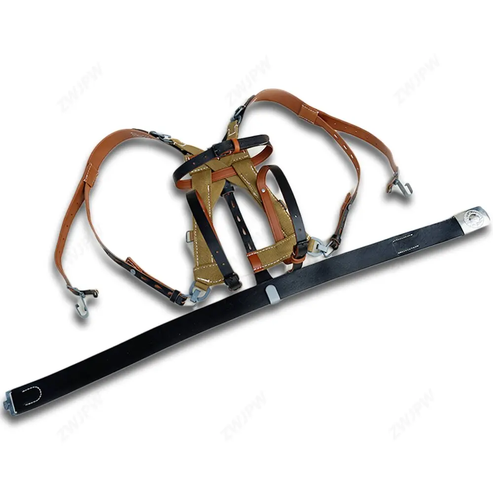 

WW2 WWII EQUIPMENT COMBINATION SOLIDER BELT AND Y STRAPS