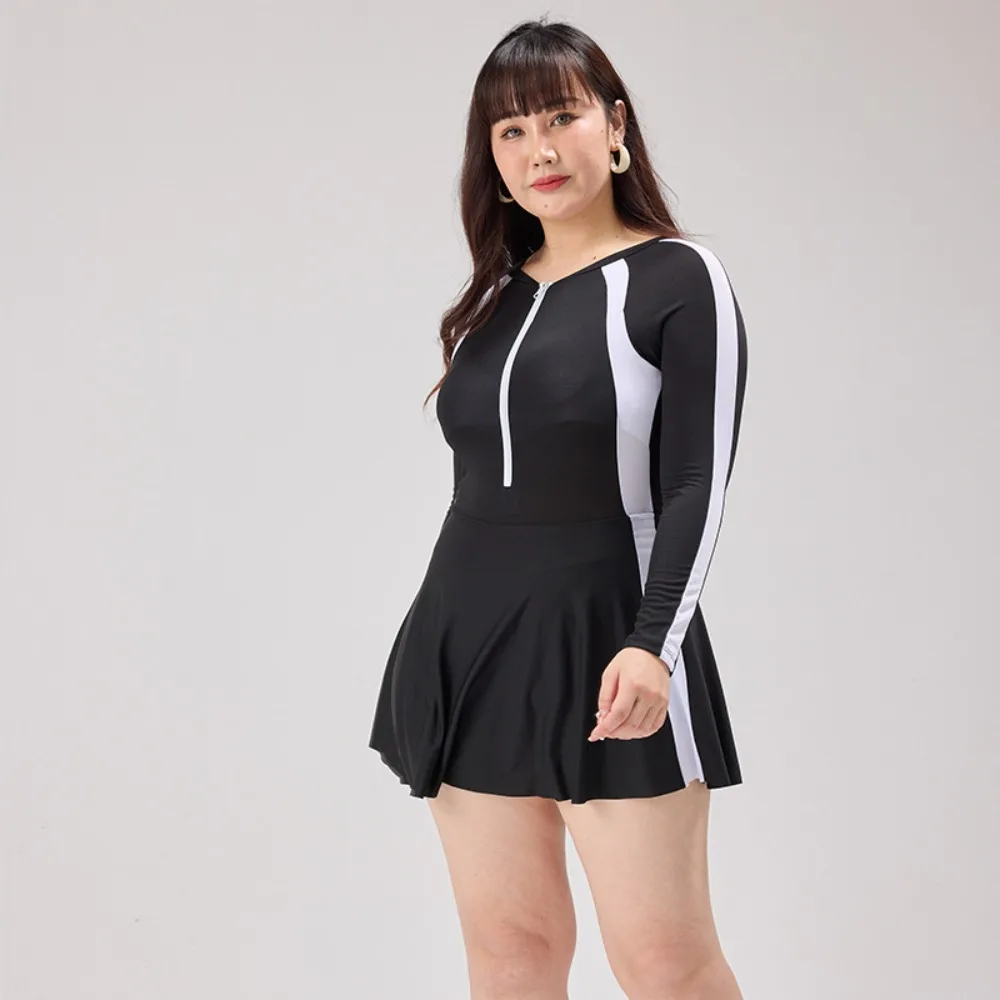 

Elastic Women's Long Sleeve Swimsuit Anti-exposure Simple Style Belly Covering Swimsuit with Safety Pants Contrasting Colors