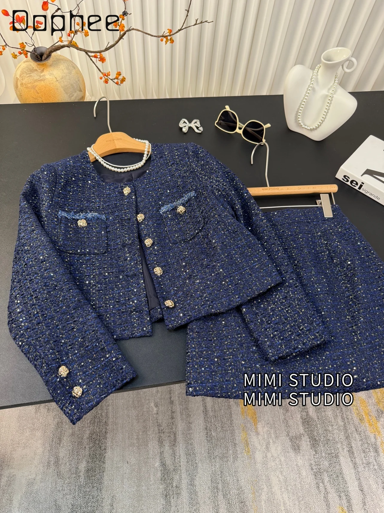 

Shiny Sequin Tweed Suit for Women Fashion Elegant High-end Round Neck Single-breasted Short Jacket Mini Skirt Two-piece Set