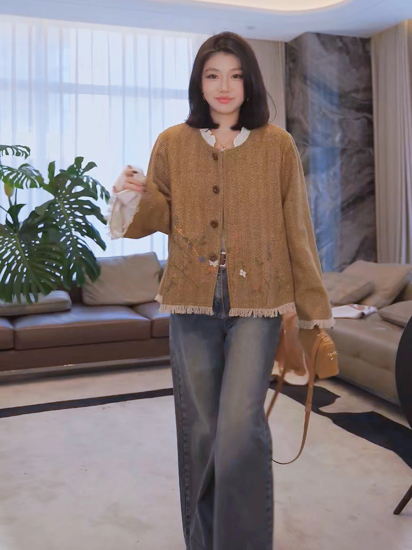 

Casual Wool Blend Artistic Lace Trimmed Faionable Outerwear ME【XiaoYa】MESA0739 Breathable Polyester Lamb Velvet Lined Long ...