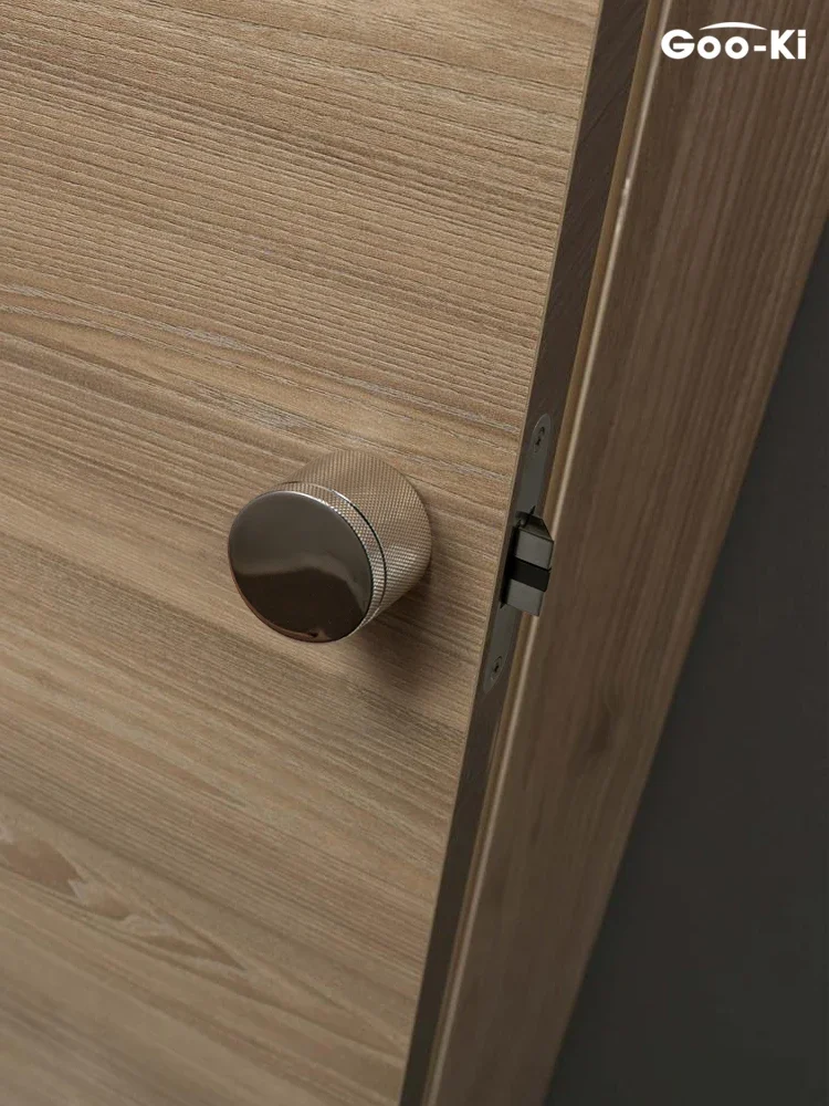 Titânio Silver Cross Knurled Lock Knob Indoor Lock Grupo Privacy Locktoilet Rotable Door Mute Knob para Quarto