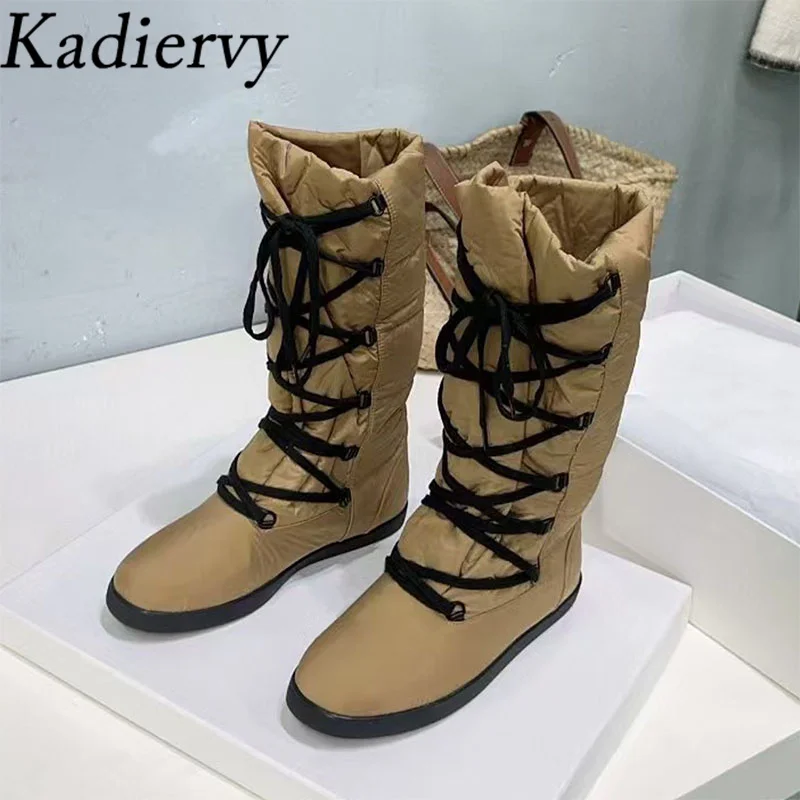 Botas de nieve planas para mujer, zapatos largos de punta redonda con cordones cruzados, impermeables, de tela de nailon, hasta la rodilla, Invierno