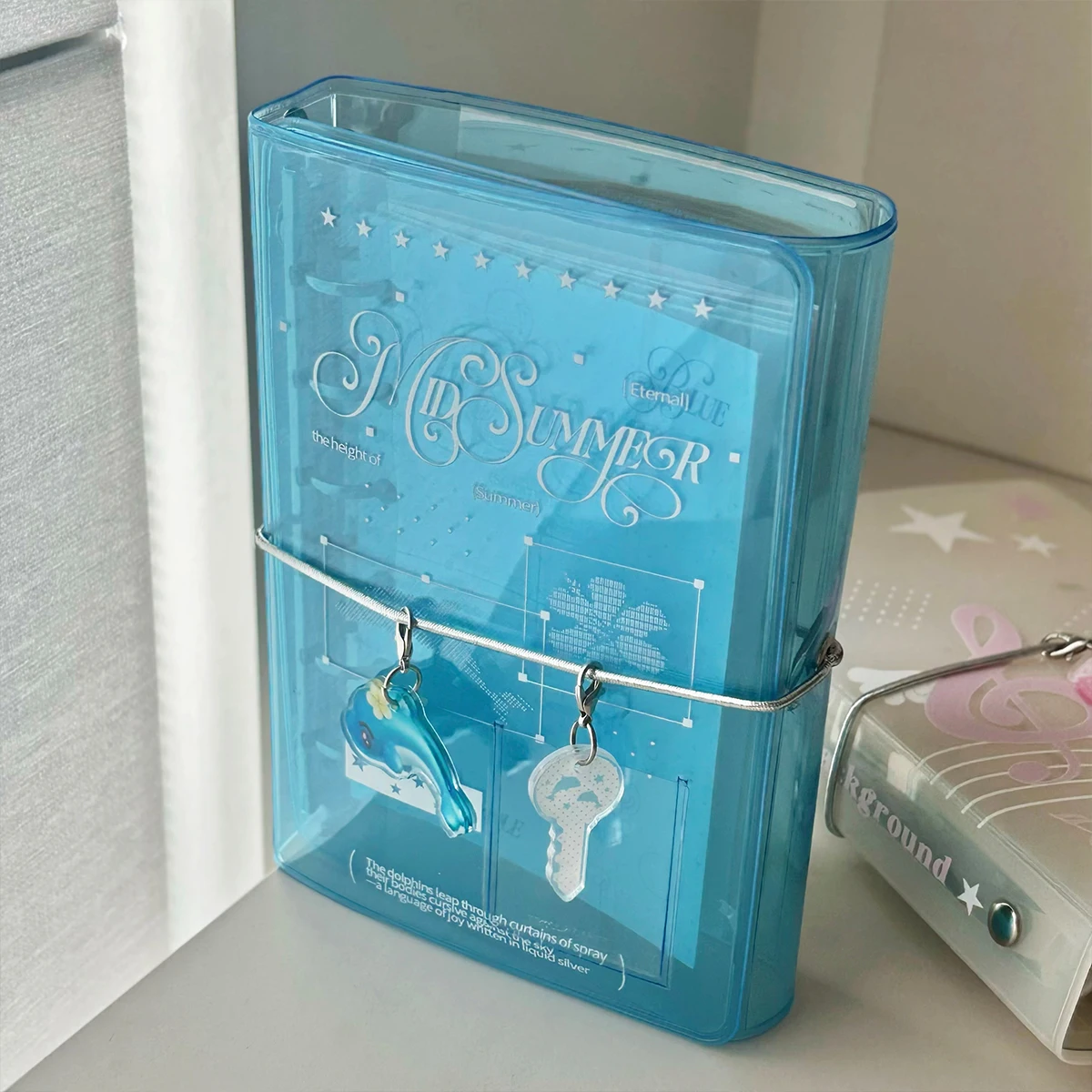 Raccoglitore estivo blu oceano A7 Organizzatore con copertina in PVC a tre ante Agenda rinfrescante con ciondolo Accessorio Divisorio Pagina Quaderno