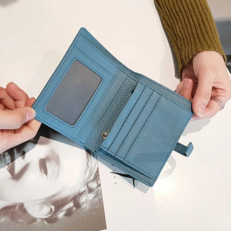 Luxury Brand Designer Short Wallet Womens Round Button Genuine Cow Leather Fashion Wallet Card Holder Coin Pocket Purse Ladies