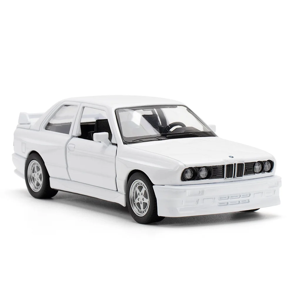 1:36 M3 1987 Diecast Alloy Car Model Metal Pull Back Simulation Car Toy Sports Car Ornament With To Open The Door For Kids Gift