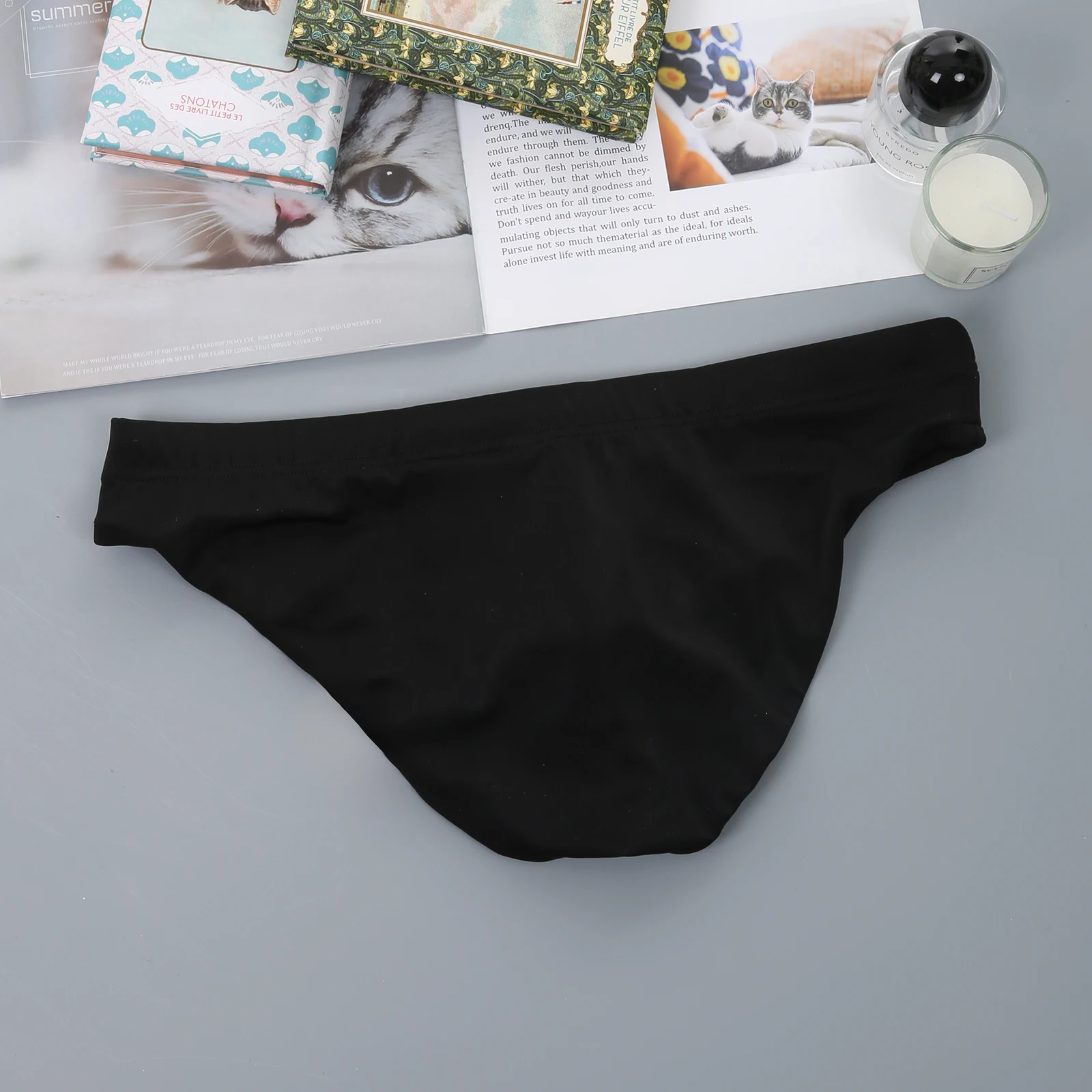 Bikini-Slip mit Kordelzug für Herren, niedrige Taille, sexy Unterwäsche, U-konvexe Unterhose, einfarbig – Detail 4