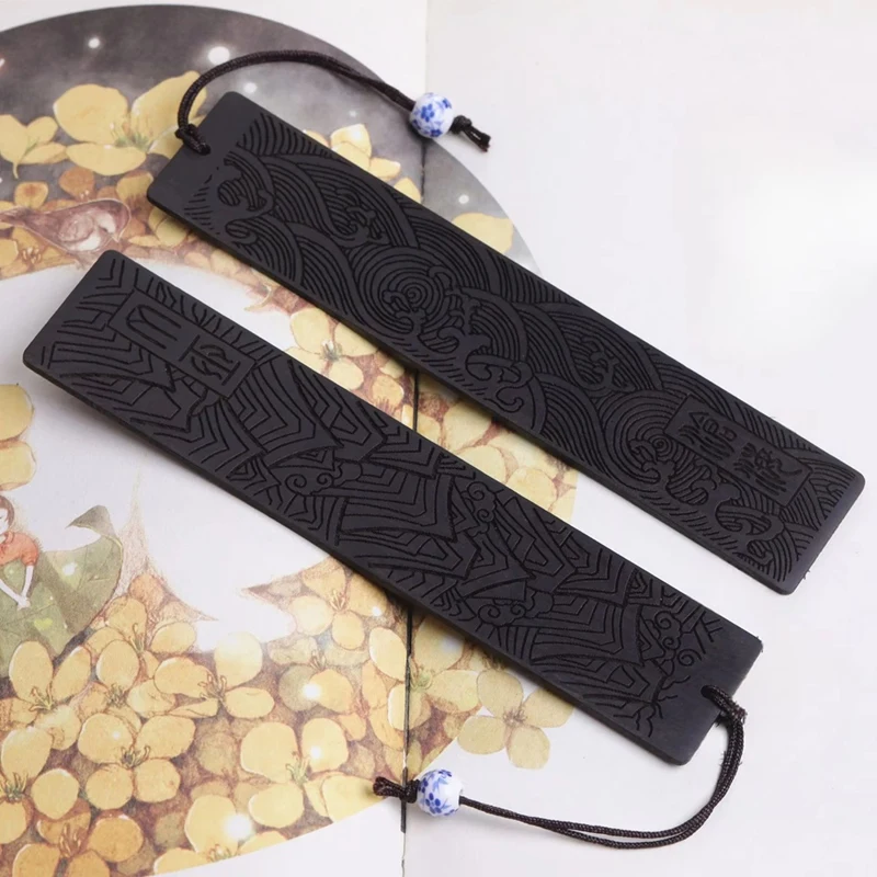 Segnalibri intagliati in mogano cinese elegante da 2 pezzi, segnalibri in legno di sandalo cinese retrò splendidamente intagliati