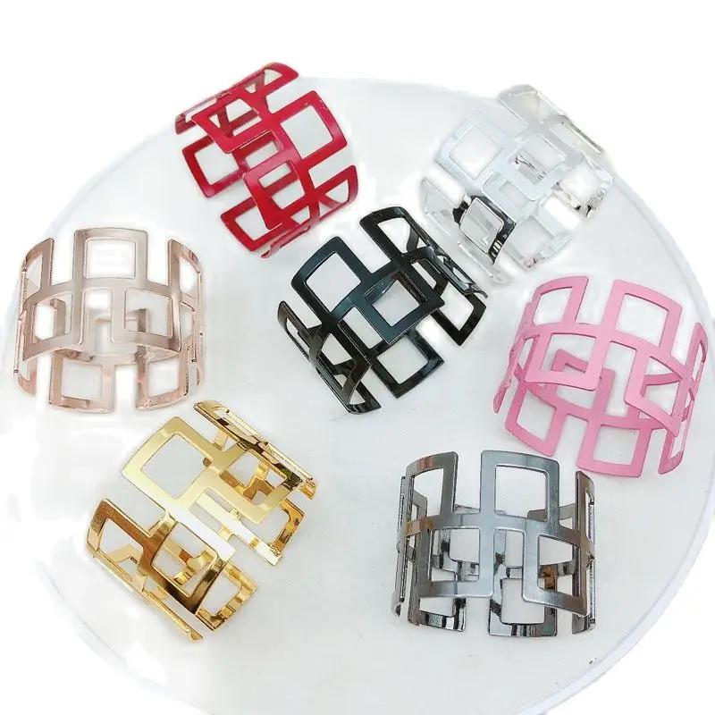 

6pcs/lot New style napkin buckle metal napkin ring with more hollow wall pattern desktop decoration napkin ring