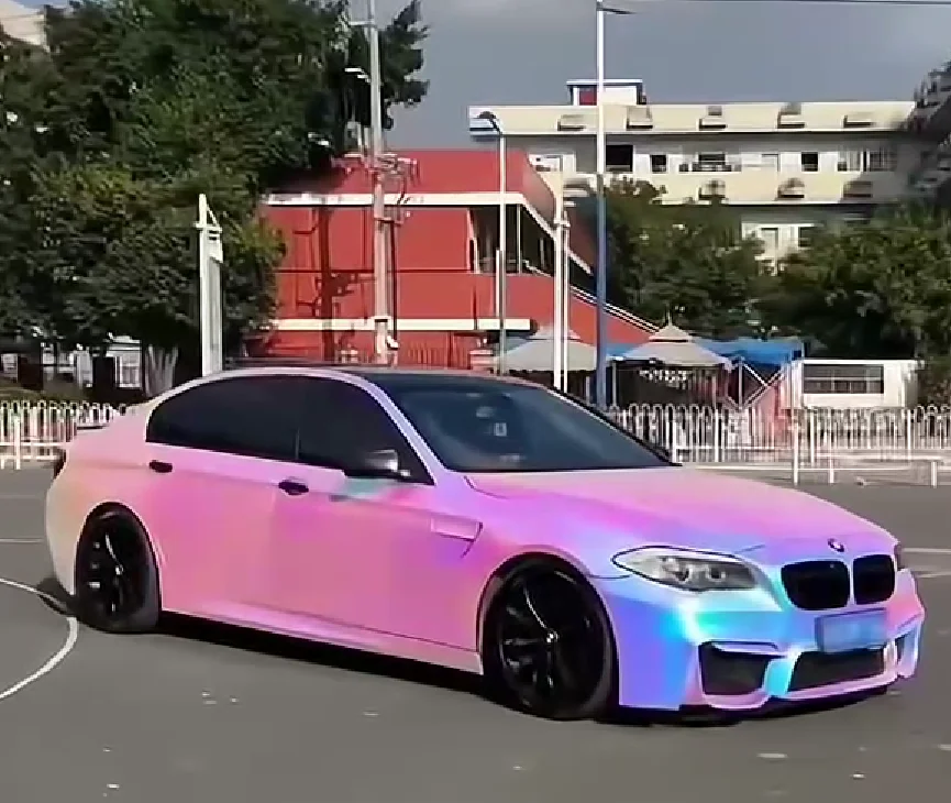 Rekbaar materiaal Low Tack lijm autodecoratie vinylsticker Kleurrijke matte regenboog chroom vinylsticker voor autoverpakking